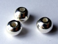 Keramik Kugel,  9 mm, versilbert Keramik Kugel,  9 mm, versilbert