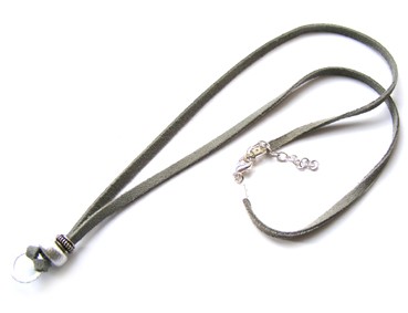 Lederband Velour hellgrau 70 cm