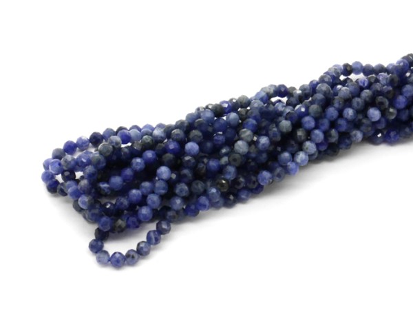 1 Strang Sodalith, facettiert 3,5 mm, blau