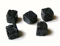 1 Strang Lava, Würfel, 12 mm, schwarz 1 Strang Lava, Würfel, 12 mm, schwarz