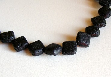 1 Strang Lava, Quadrat, 12 mm, schwarz