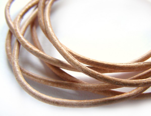 Rindleder, 1 m, 2 mm, beige