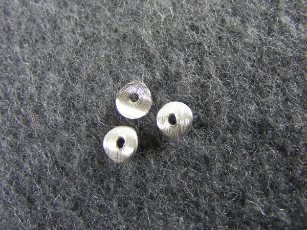 Gebogene Scheibe, 4 mm, versilbert