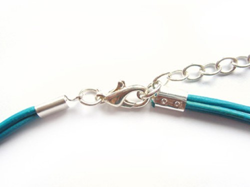 Lederkette dreireihig, 35 cm, türkis/petrol