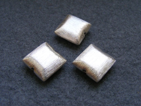 Quadrat, 14 mm, versilbert, matt gebürstet