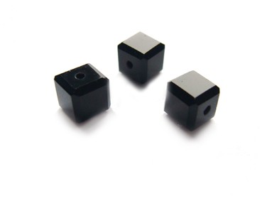1 Strang Kristallglas Würfel, 7 mm, schwarz