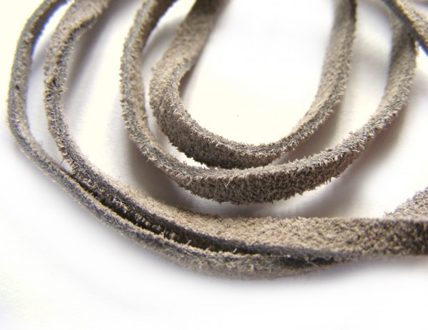 Velourleder, 4 mm, flach, grau