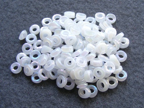 Roccailles, 6 mm, weiß irisierend