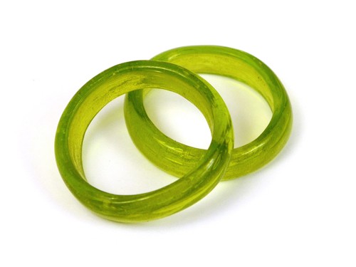 Glasring, ca. Ø 24 mm, hellgrün, glanz