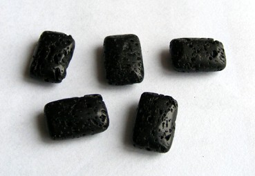 1 Strang Lava, Rechteck, ca. 13 x 10 mm, schwarz