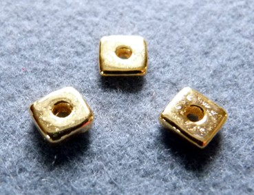 Keramik Quadrat, 8 mm, vergoldet