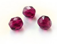 15 Stk. Kugeln, 8 mm, weinrot, facettiert 15 Stk. Kugeln, 8 mm, weinrot, facettiert