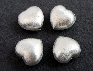 Herz, 14 mm, versilbert, matt gebürstet