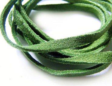 Velourleder, 4 mm, flach, grün