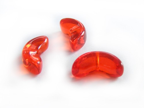 Halbmond, rot glänzend