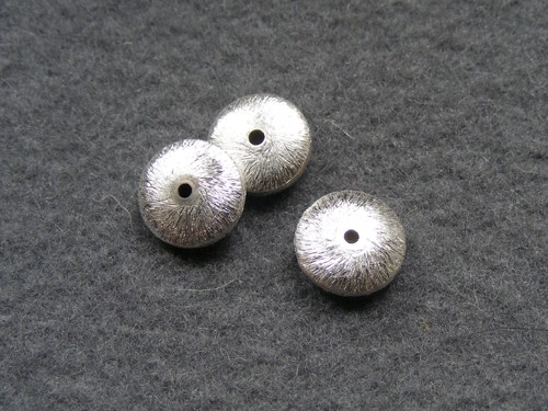 Diskus, 10 mm, versilbert, matt gebürstet