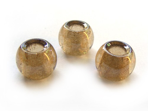 Perle mit Silbereinzug, beige