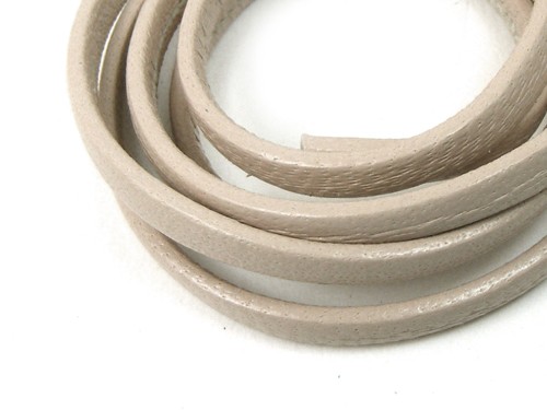 Lederband, 10 cm, 3 mm, beige
