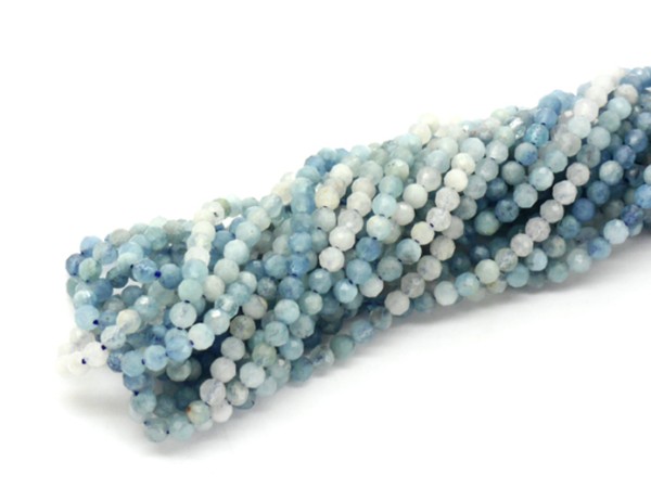 1 Strang Aquamarin, 3,2 mm, hellblau