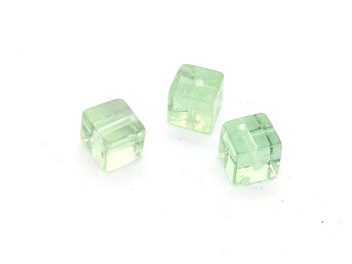 Würfel, Fluorit, 6 mm, lindgrün-transparent