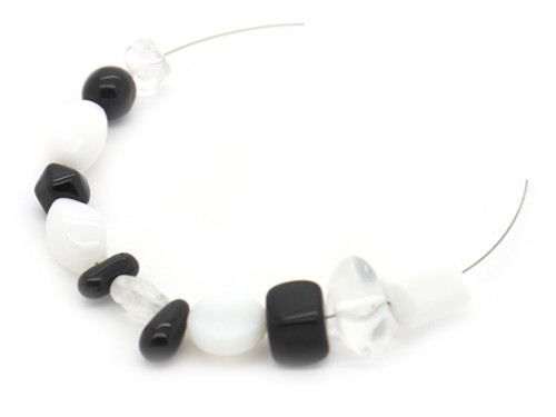 Perlen-Set, Glas, schwarz/weiß