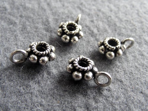 Anhängerbefestigung, versilbert, geschwärzt