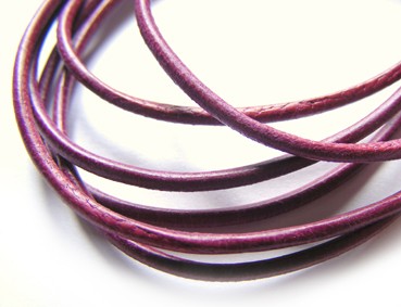 Ziegenleder, 1 Meter, 1,5 mm, beere